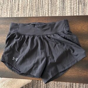 Under Armour Black Women's Athletic Shorts Small